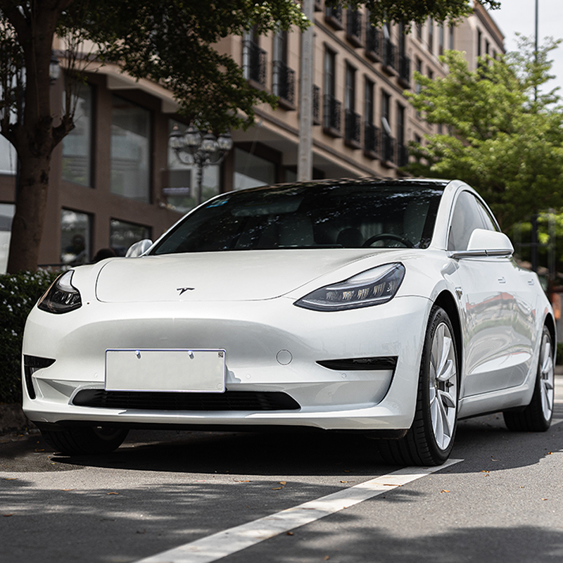 Tesla Y